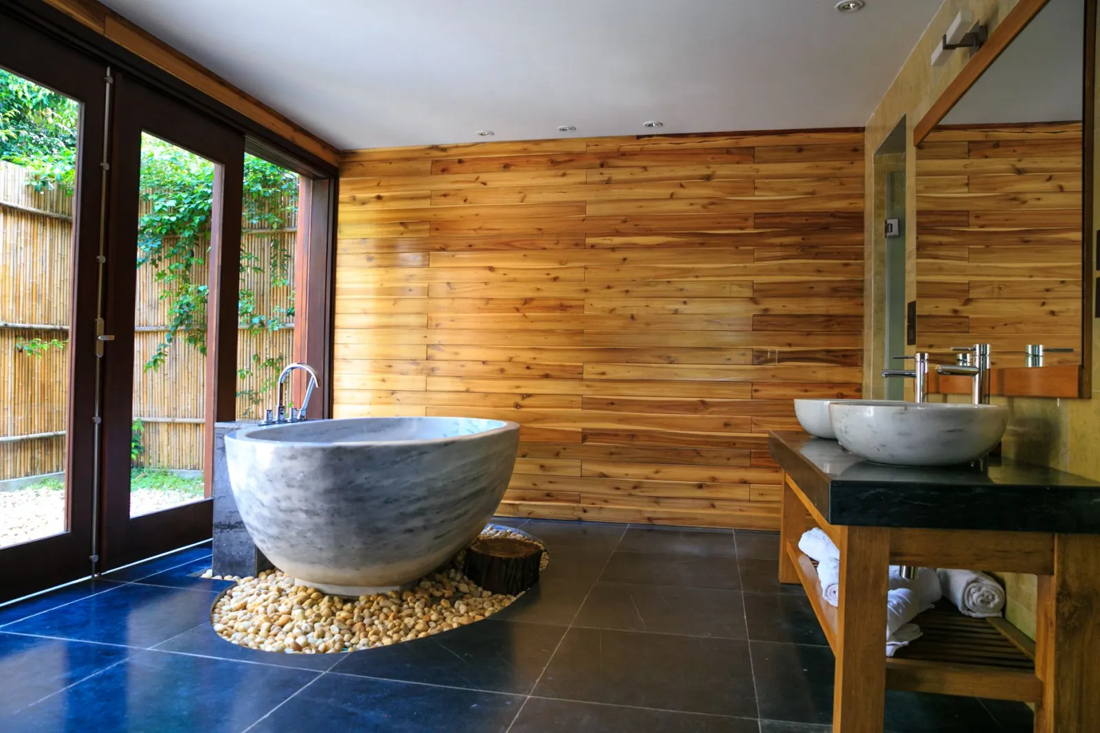 intérieur de salle de bain spa