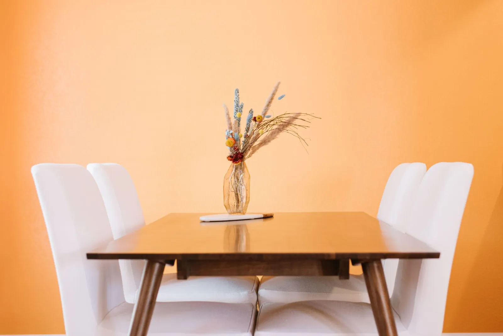table à manger en bois